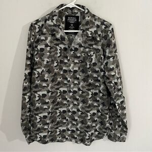 Royal Premium Men’s Black Camo Burton Down Shirt Cotton M